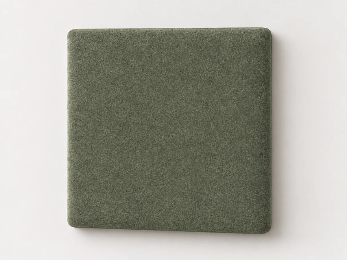 Cabecero modular · Vista del acabado nube verde en un módulo liso de 30 × 30 × 3,5 cm