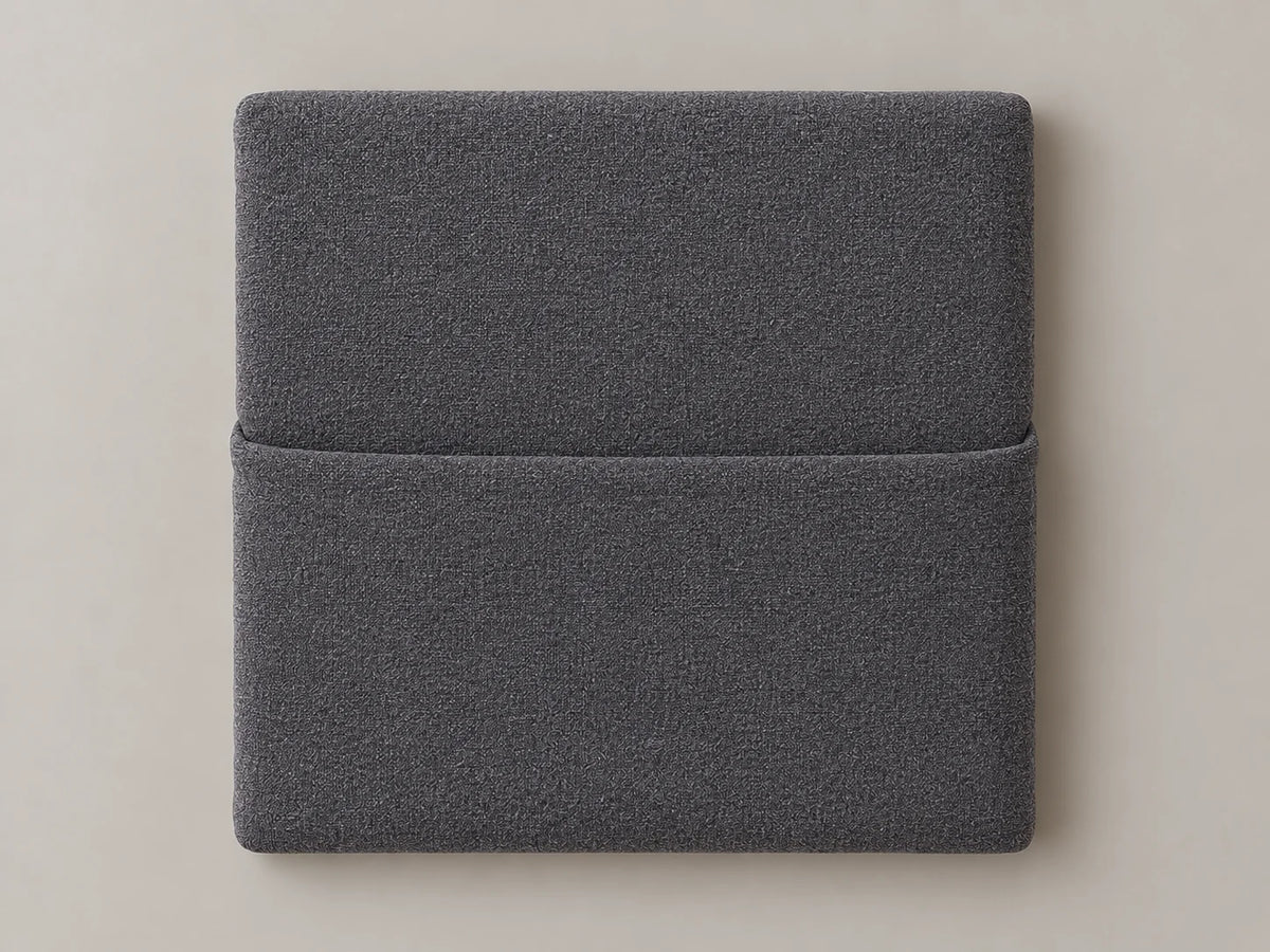 Cabecero modular tela tejida gris, liso con bolsillo a media altura. Módulo de 30 × 30 × 3,5 cm.